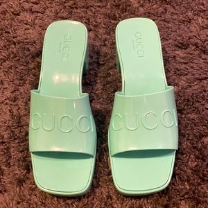GUCCI Tiffany Green slides😍